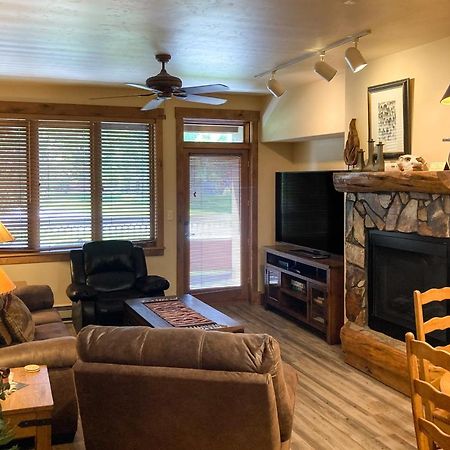 斯廷博特斯普林斯Timberline Retreat公寓 外观 照片
